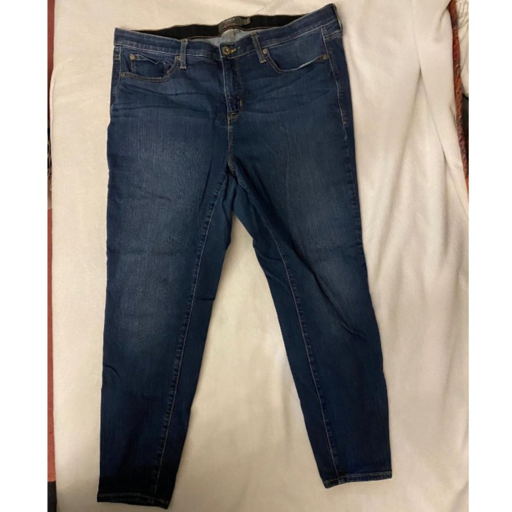 Torrid Skinny Jeans 20R - Sky High Skinny